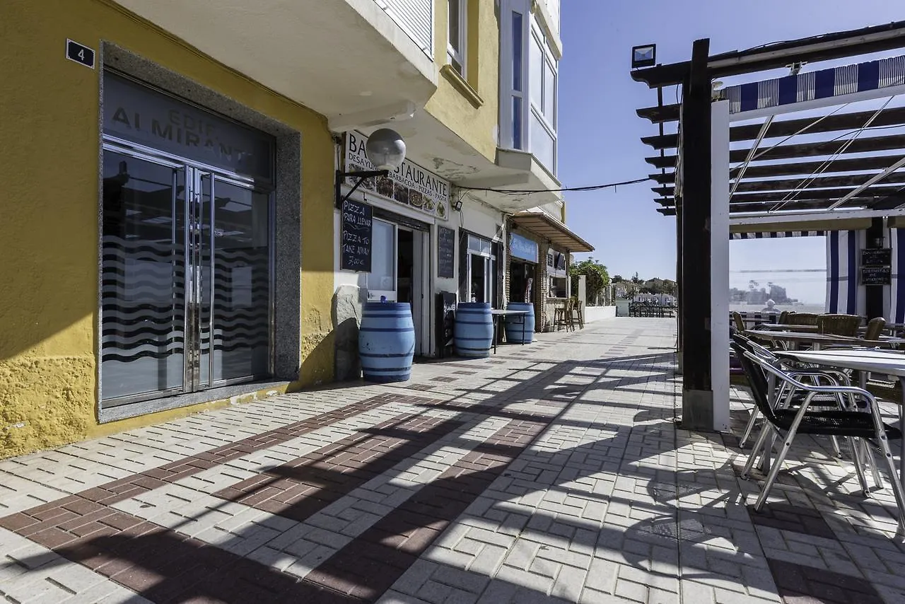 Nest Studio Playa Alhamar Sitio de Calahonda 0*,  إسبانيا